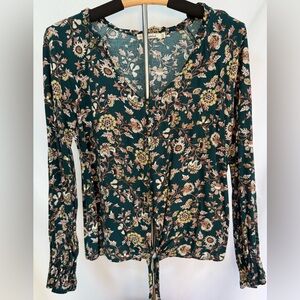 Live To Be Spoiled Green Floral Button Front Tie-Hem Blouse – Size S Boho Style